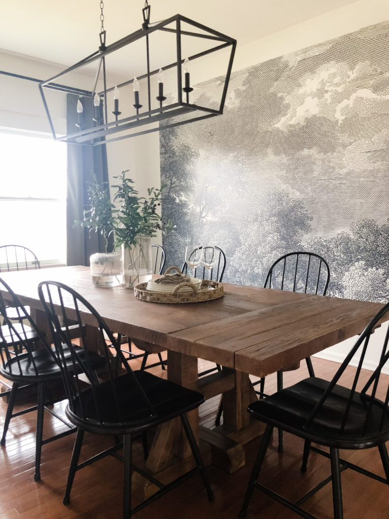 Sherwin Williams Alabaster, dining room with black modern farmhouse style chanderlier, oversized artwork mural. Kylie M INteriors Edesign, Jenna Christians home