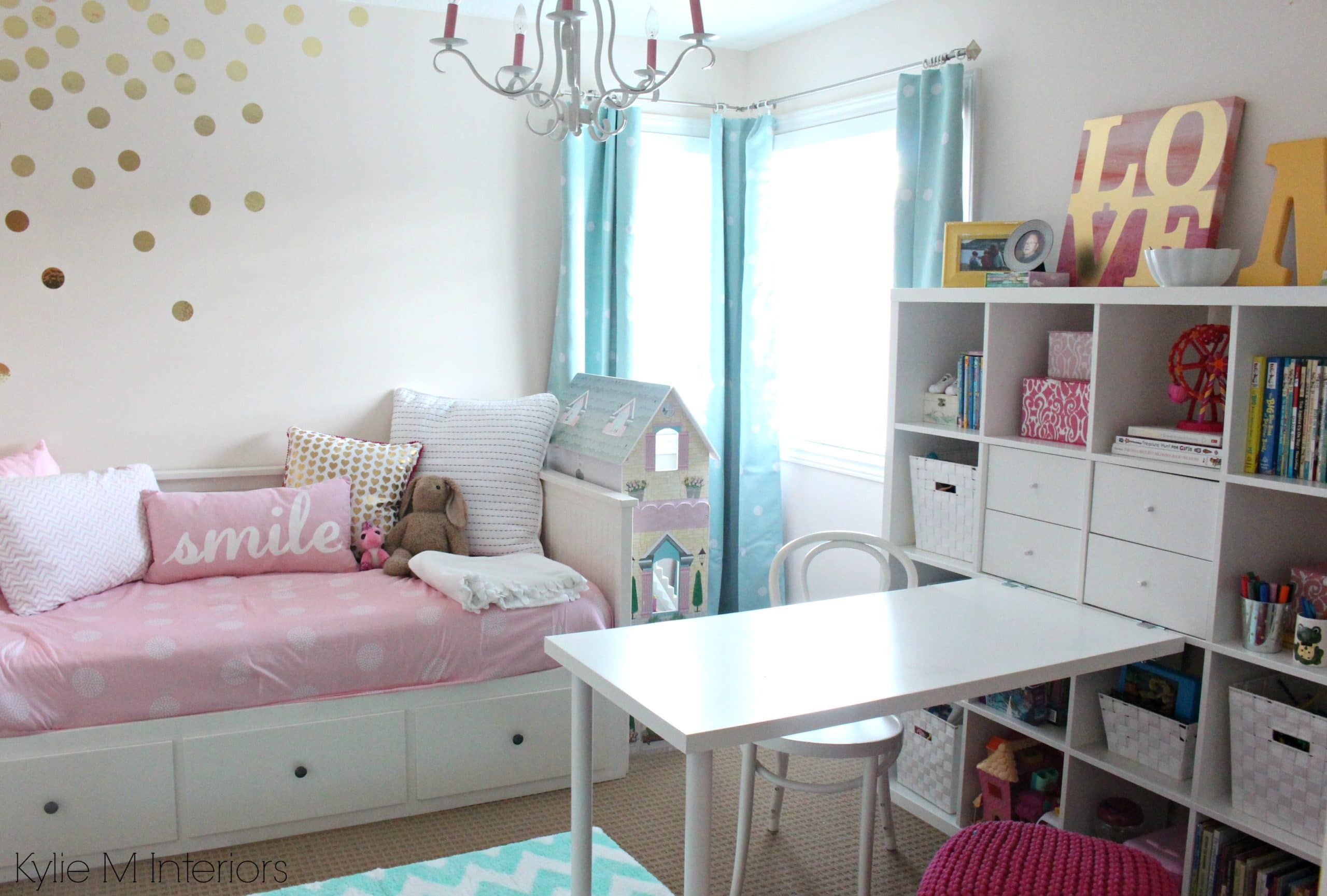 Girls Bedroom In Benjamin Moore Pink Bliss With Chandelier Ikea