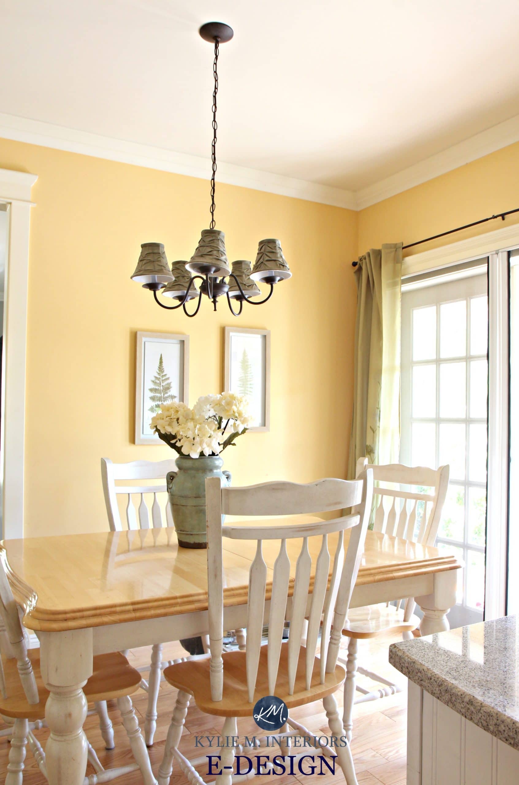 Benjamin Moore Suntan Yellow, eating nook in country style kitchen