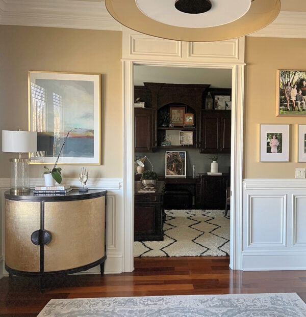 Sherwin Williams Casa Blanca 7571: Paint Color Review