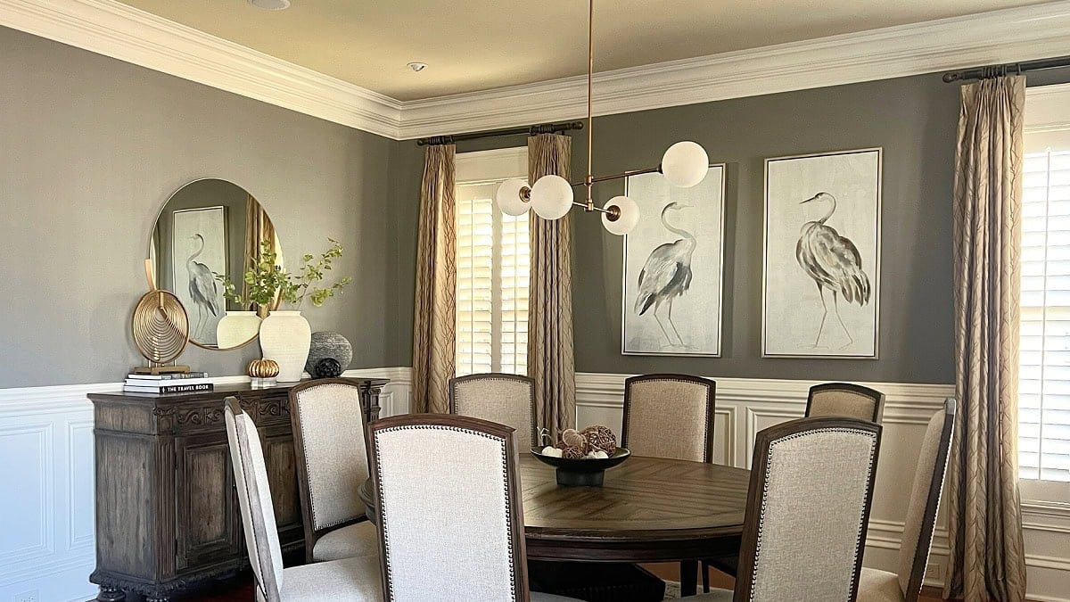 Benjamin Moore Chelsea Gray, Crea