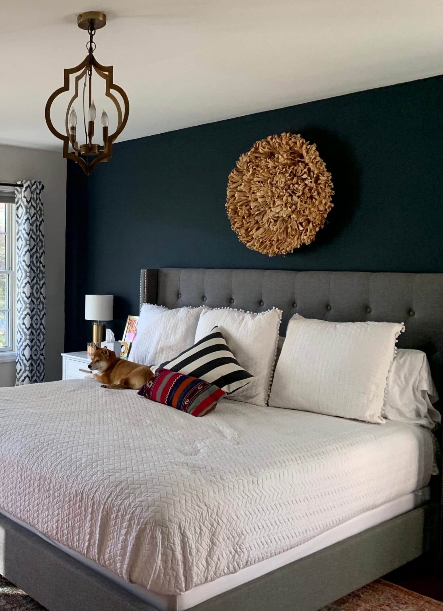 Accent Wall Ideas: The Best Black Paint Colors