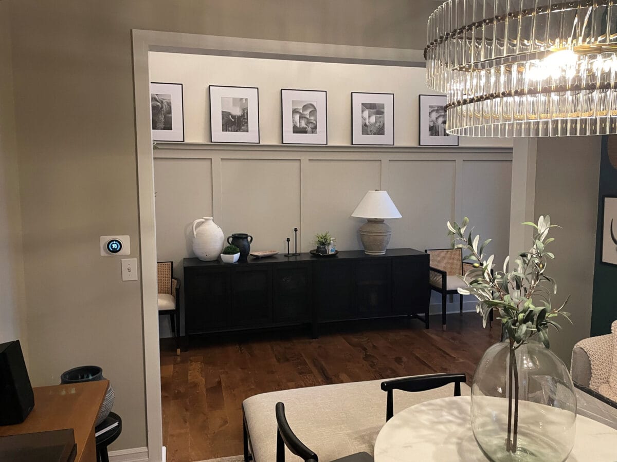 What Colors Go With Benjamin Moore Revere Pewter?