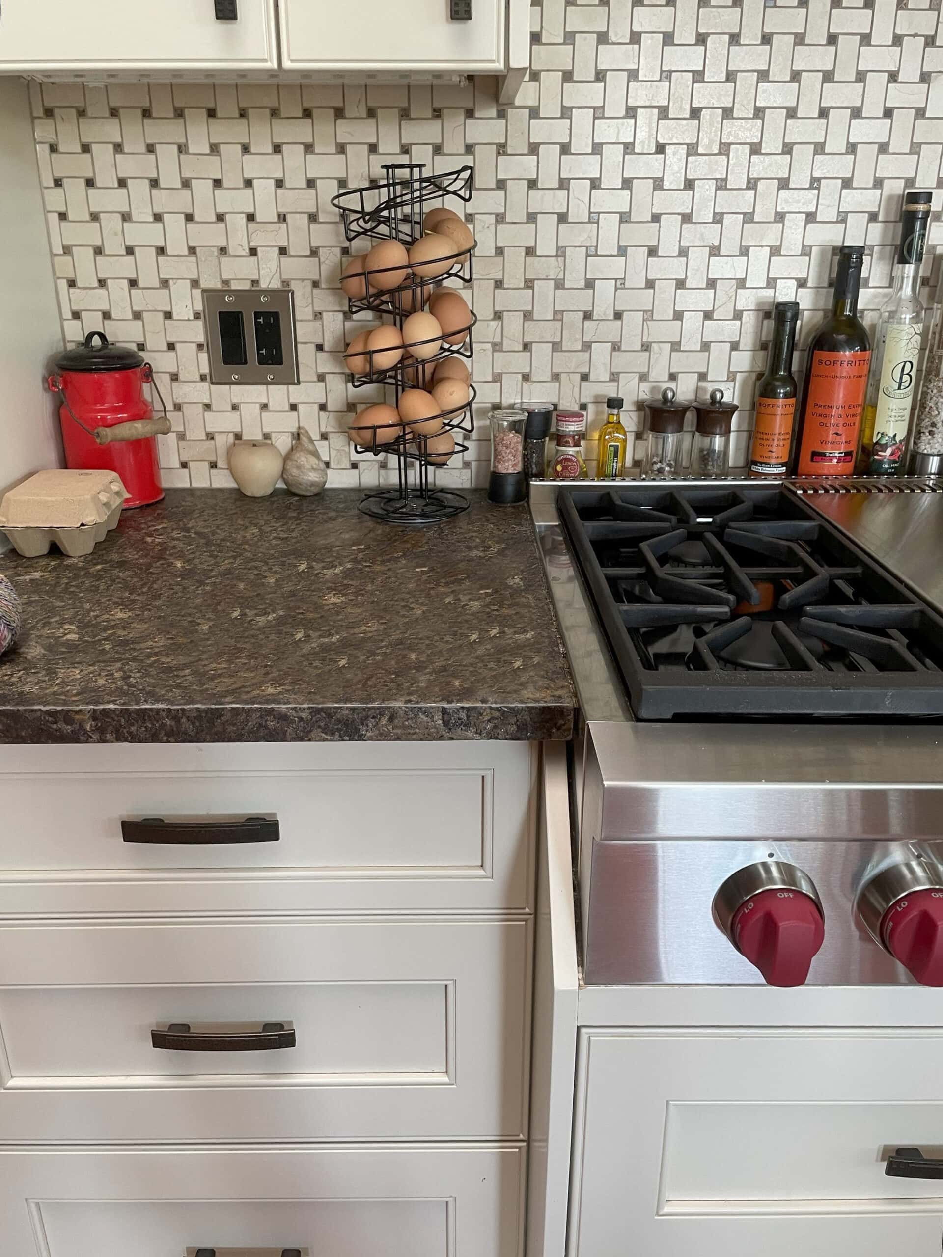 How to Update Granite Countertops Without Replacing Them