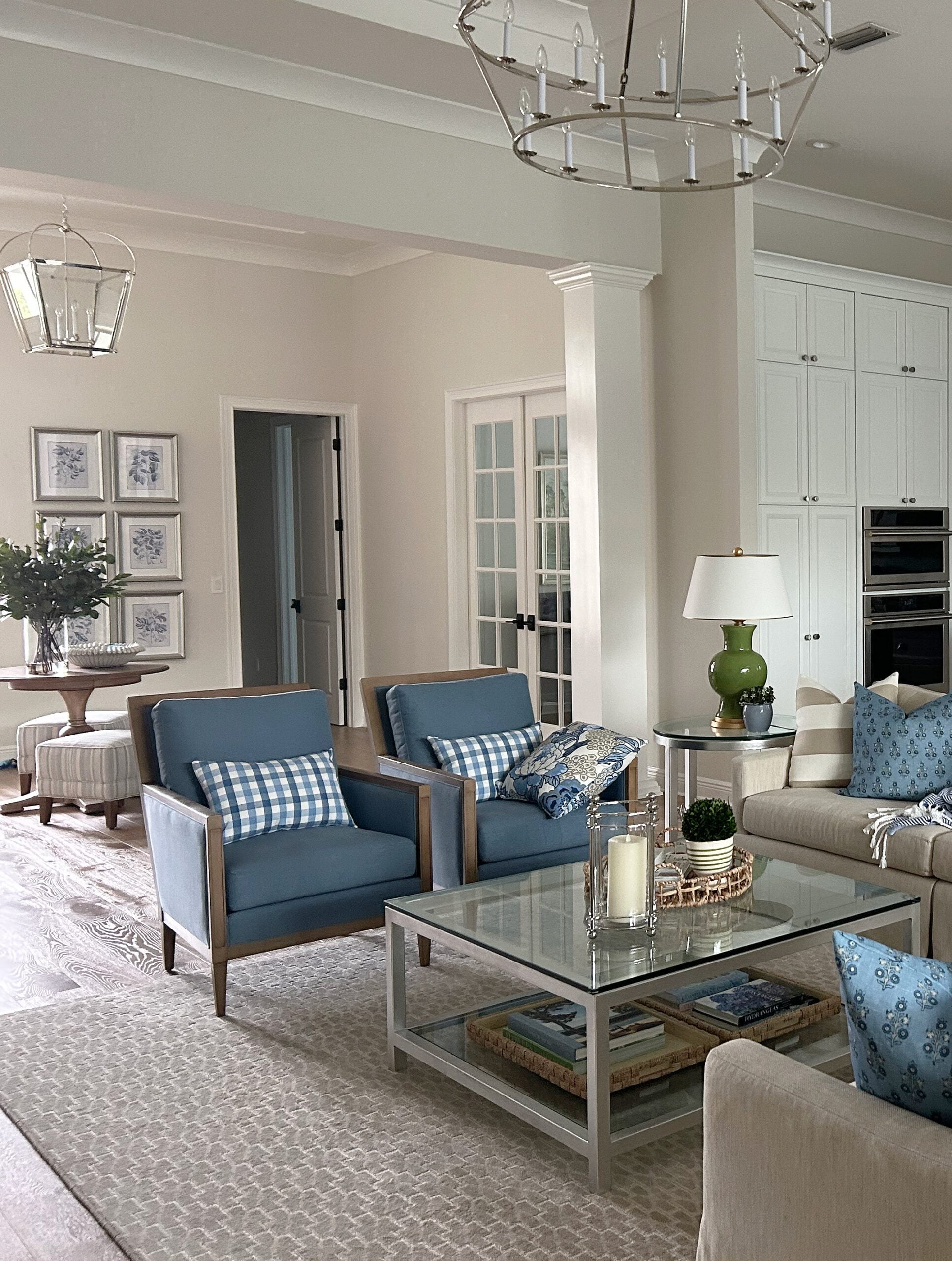 The 7 Best White Trim Colors
